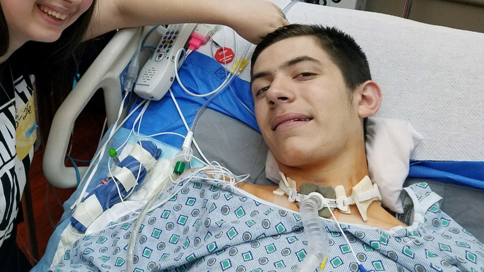 Local teen paralyzed after mysterious illness | whas11.com